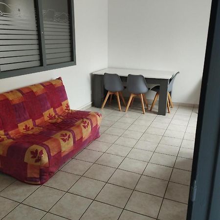 Meximieux Apartment Luaran gambar