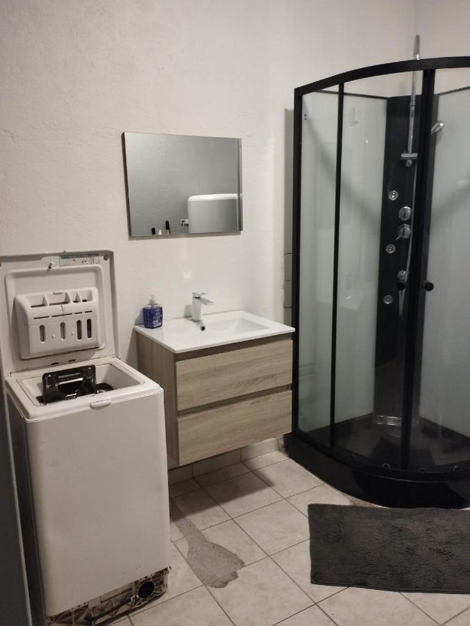 Meximieux Apartment Luaran gambar